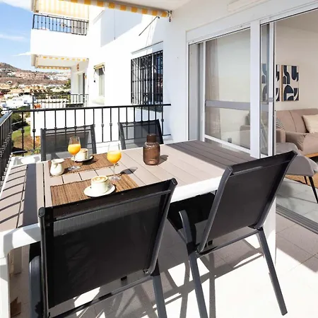 Riviera Delight Sunset By Alfresco Apartment *